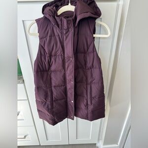 J Jill Down Vest Size XS Petite Maroon Spiced Wine Zip Pockets Long Quilted